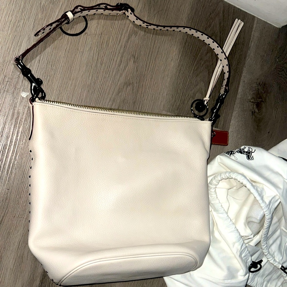 Like new, barely used with tags